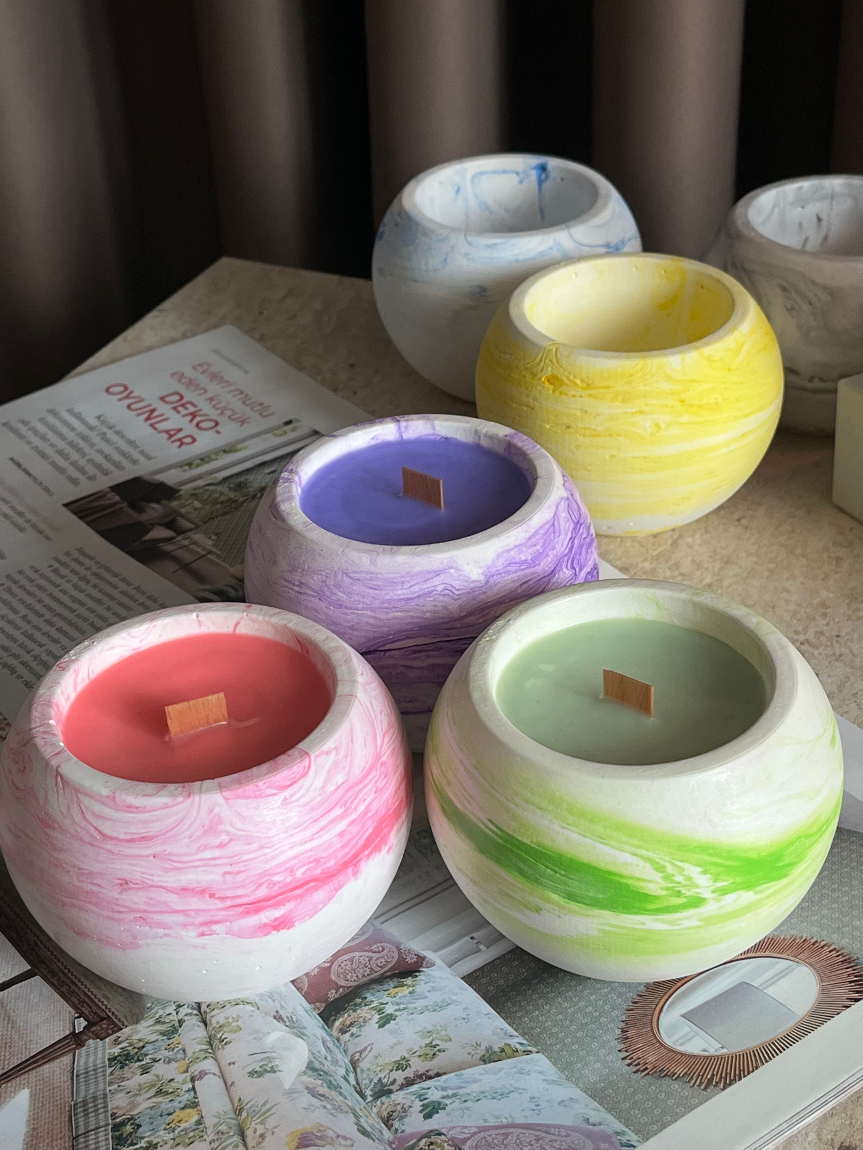 Vibrant Marble Patterned Candles