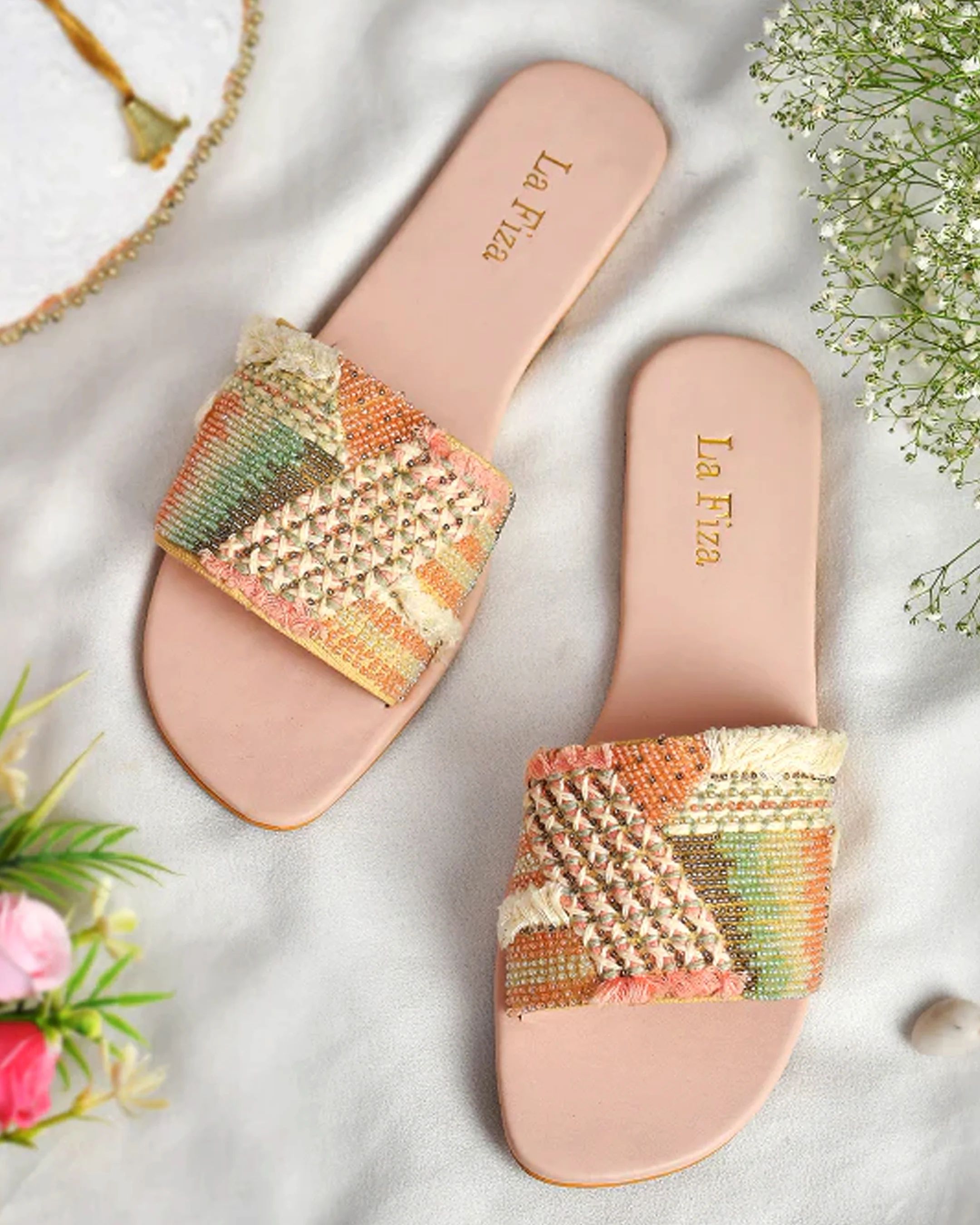 Meet Emerald Stylish - Hardware Flat Sandals